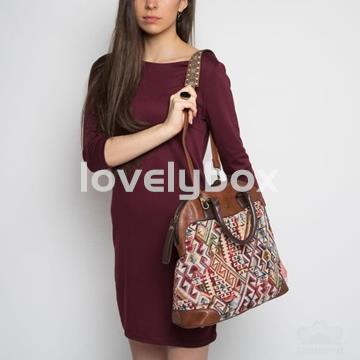 Bolso con tela de tapicería multicolor tantrend. - Imagen 2