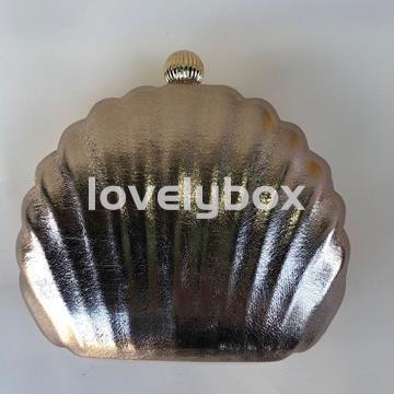 BOLSO CONCHA DORADO PARA FIESTA Y EVENTOS - Imagen 1