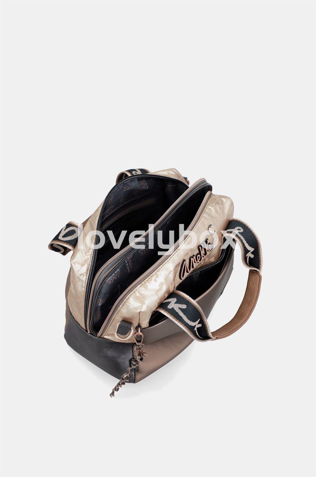 Bolso de mano tipo bowling con correa bandolera ajustable y desmontable. Firma Anekke colección Real - Imagen 3