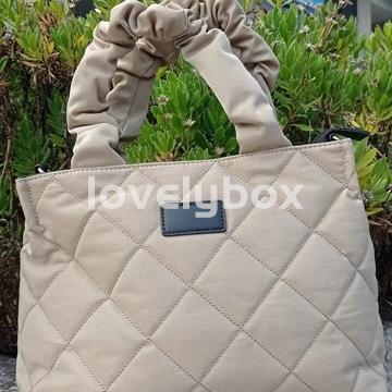 Bolso mano y bandolera DH asa fruncida beige - Imagen 1