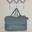 Bolso polipiel azul acero cadena perla - Imagen 1