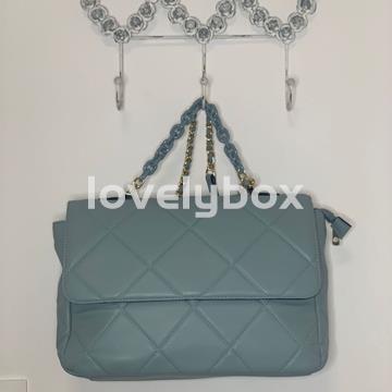 Bolso polipiel azul acero cadena perla - Imagen 1