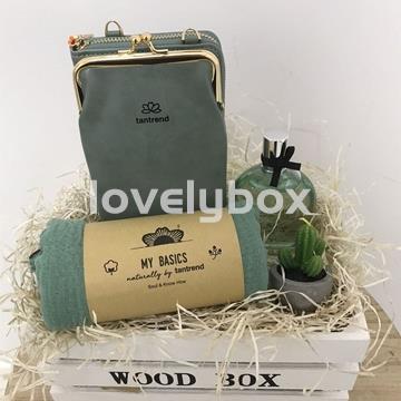 Caja madera con fragancia y porta móvil - regalo personalizado - Imagen 1