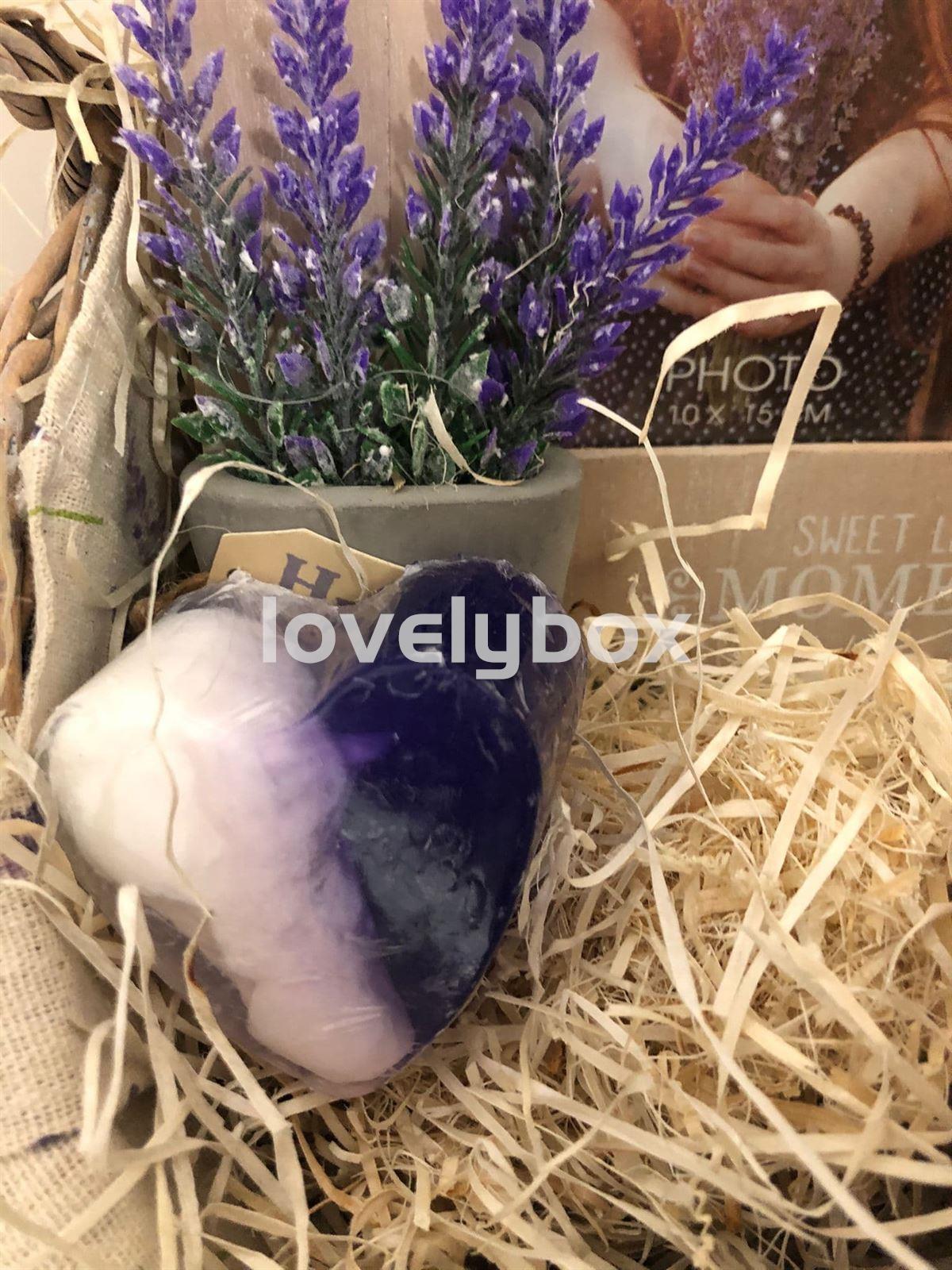 Cesto de mimbre lavanda para mamá - regalo personalizado - Imagen 2