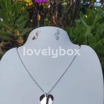 Gargantilla y pendientes corazón - Imagen 1