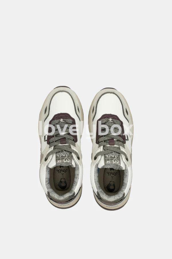 Sneakers Anekke FW25. You are made of magic - Imagen 1